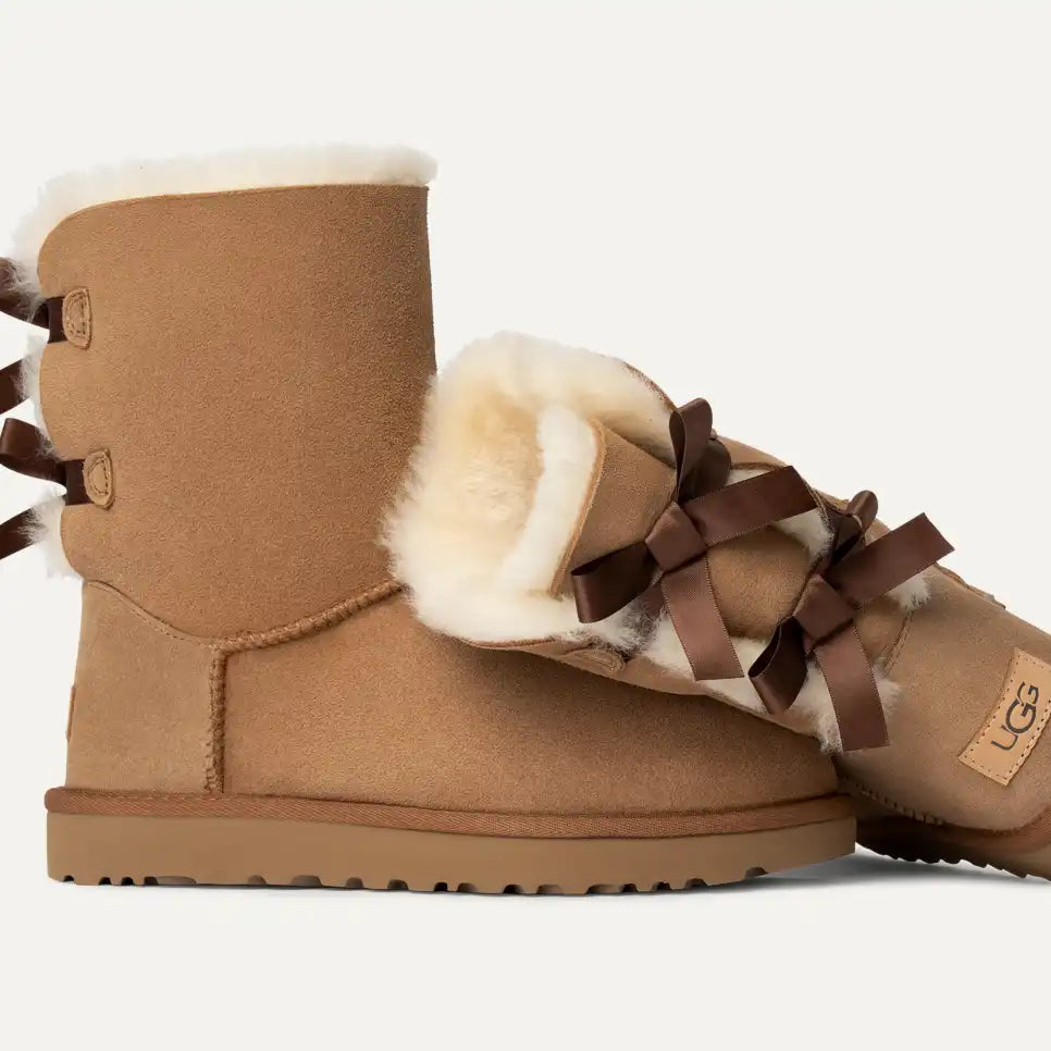Cizme tip UGG cu fundițe decorative – Maro camel